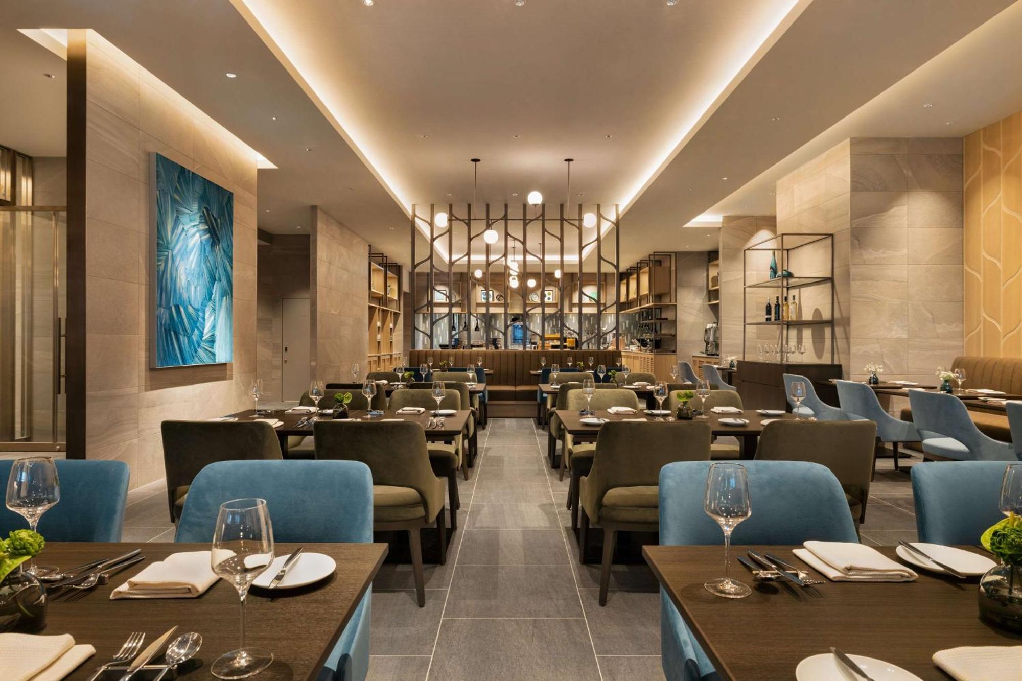Готель Doubletree By Hilton Тояма Екстер'єр фото