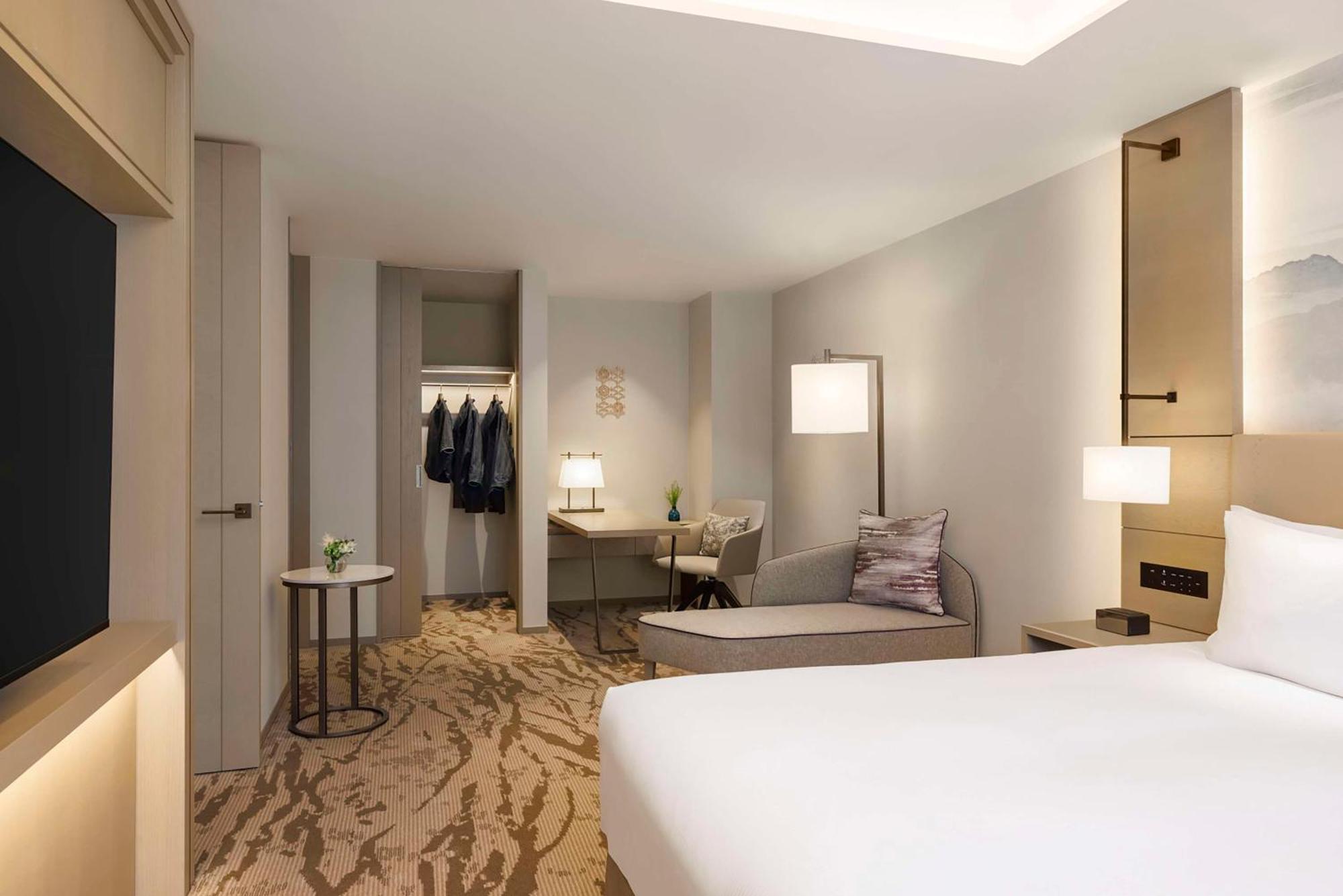 Готель Doubletree By Hilton Тояма Екстер'єр фото