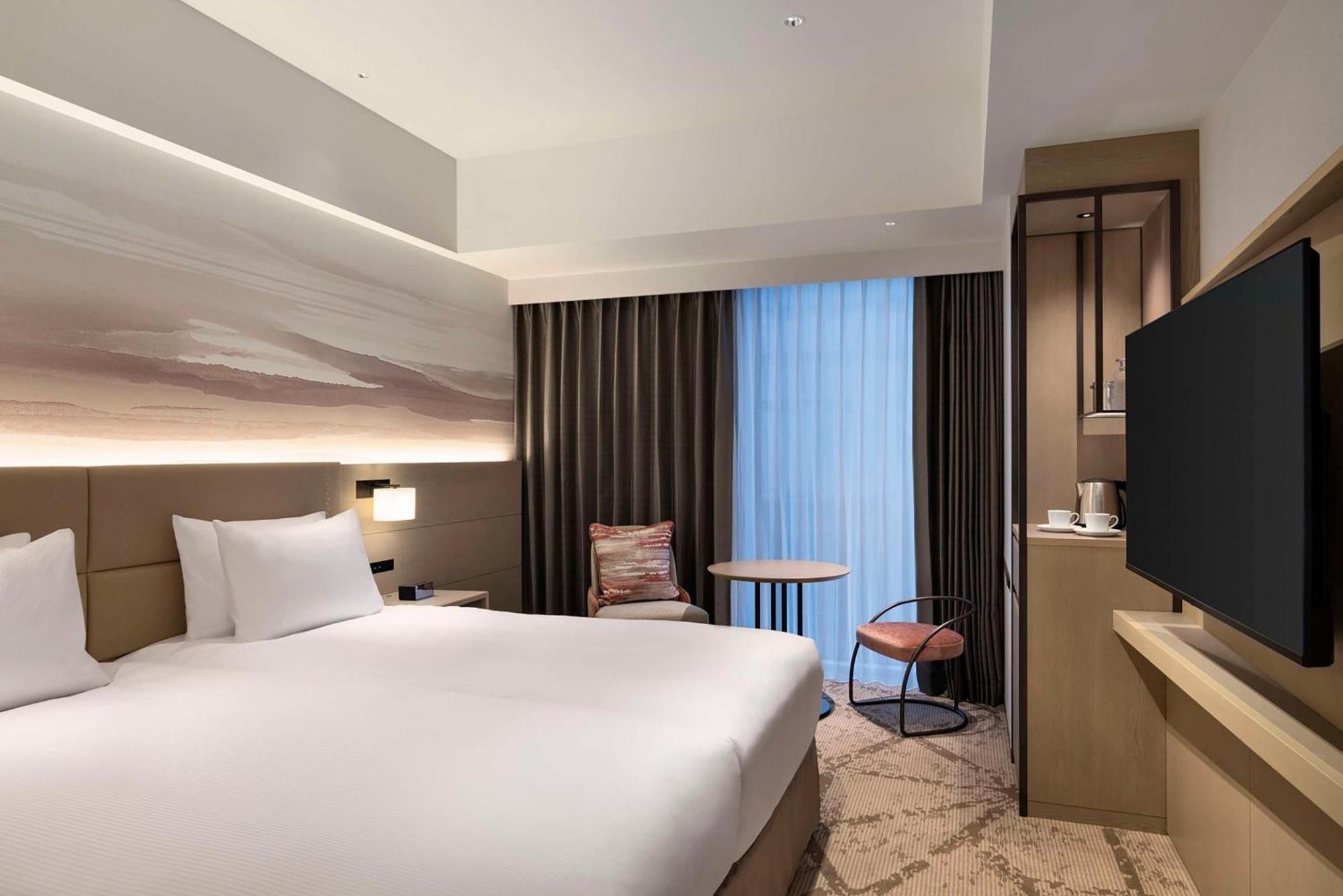 Готель Doubletree By Hilton Тояма Екстер'єр фото