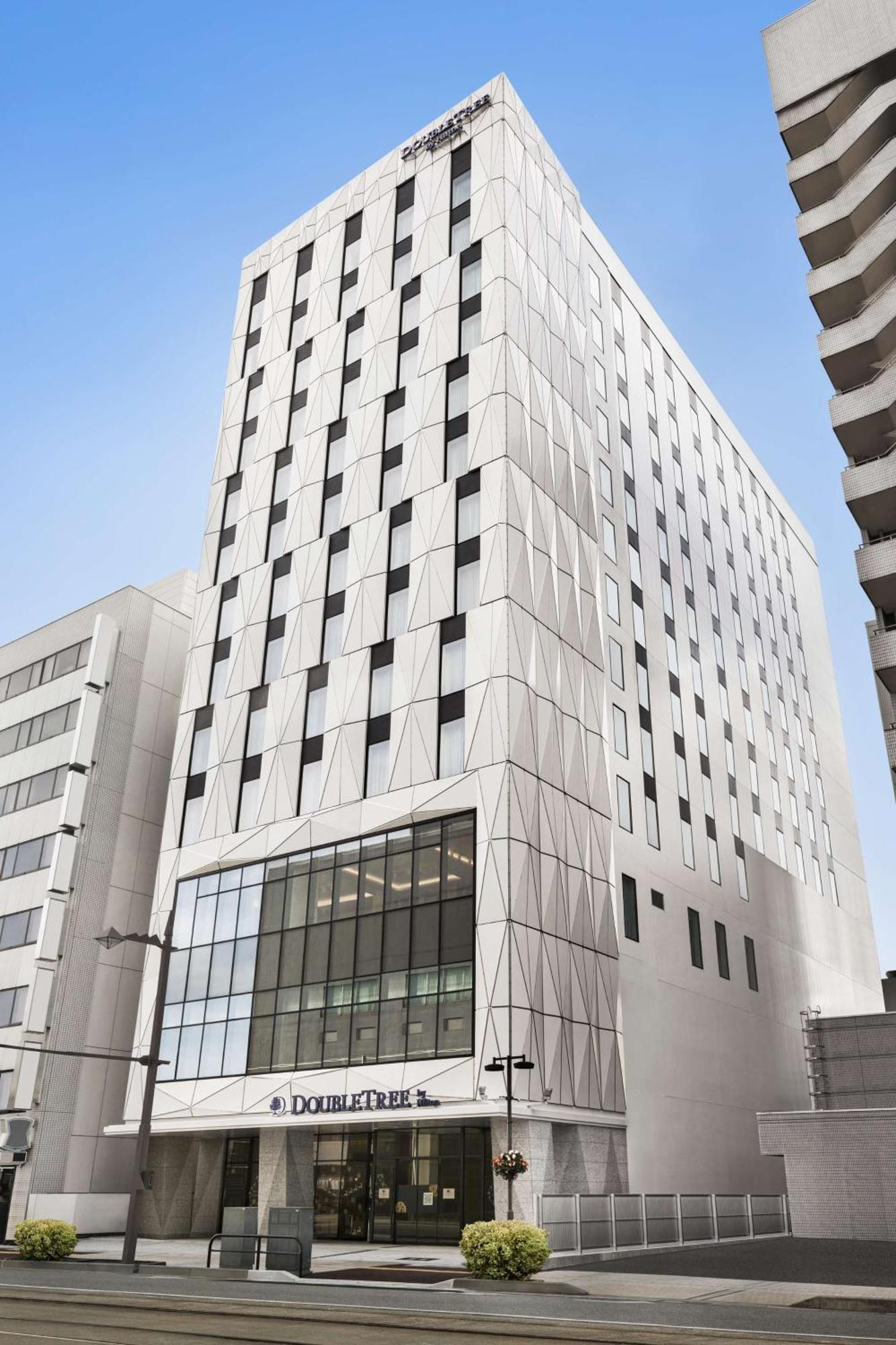 Готель Doubletree By Hilton Тояма Екстер'єр фото